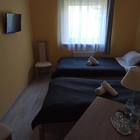 Pauza Motel Tarnowo Podgórne Kültér fotó