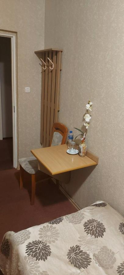 Pauza Motel Tarnowo Podgórne Kültér fotó