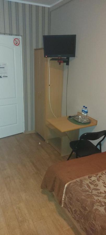 Pauza Motel Tarnowo Podgórne Kültér fotó