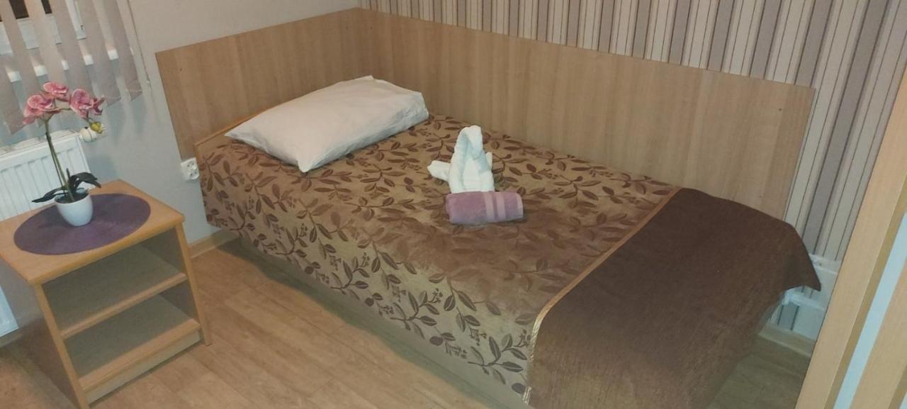 Pauza Motel Tarnowo Podgórne Kültér fotó